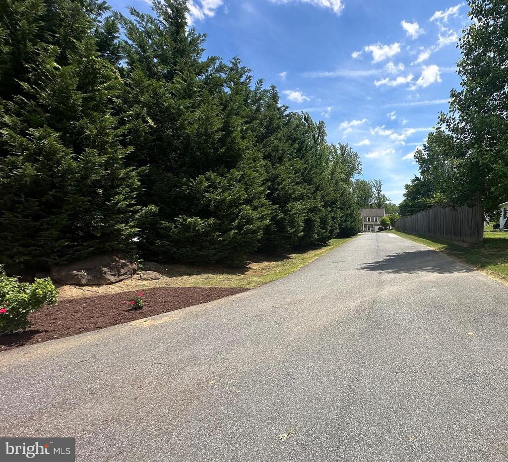 109 Brenda Joyce Ln