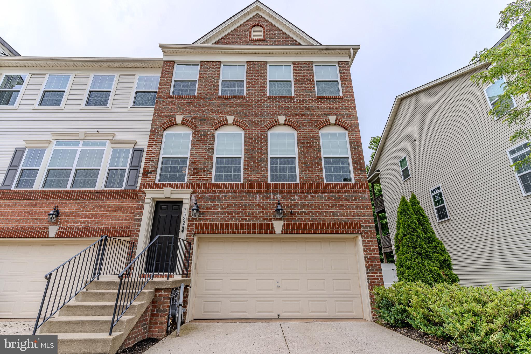 7522 Stonehouse Run Dr