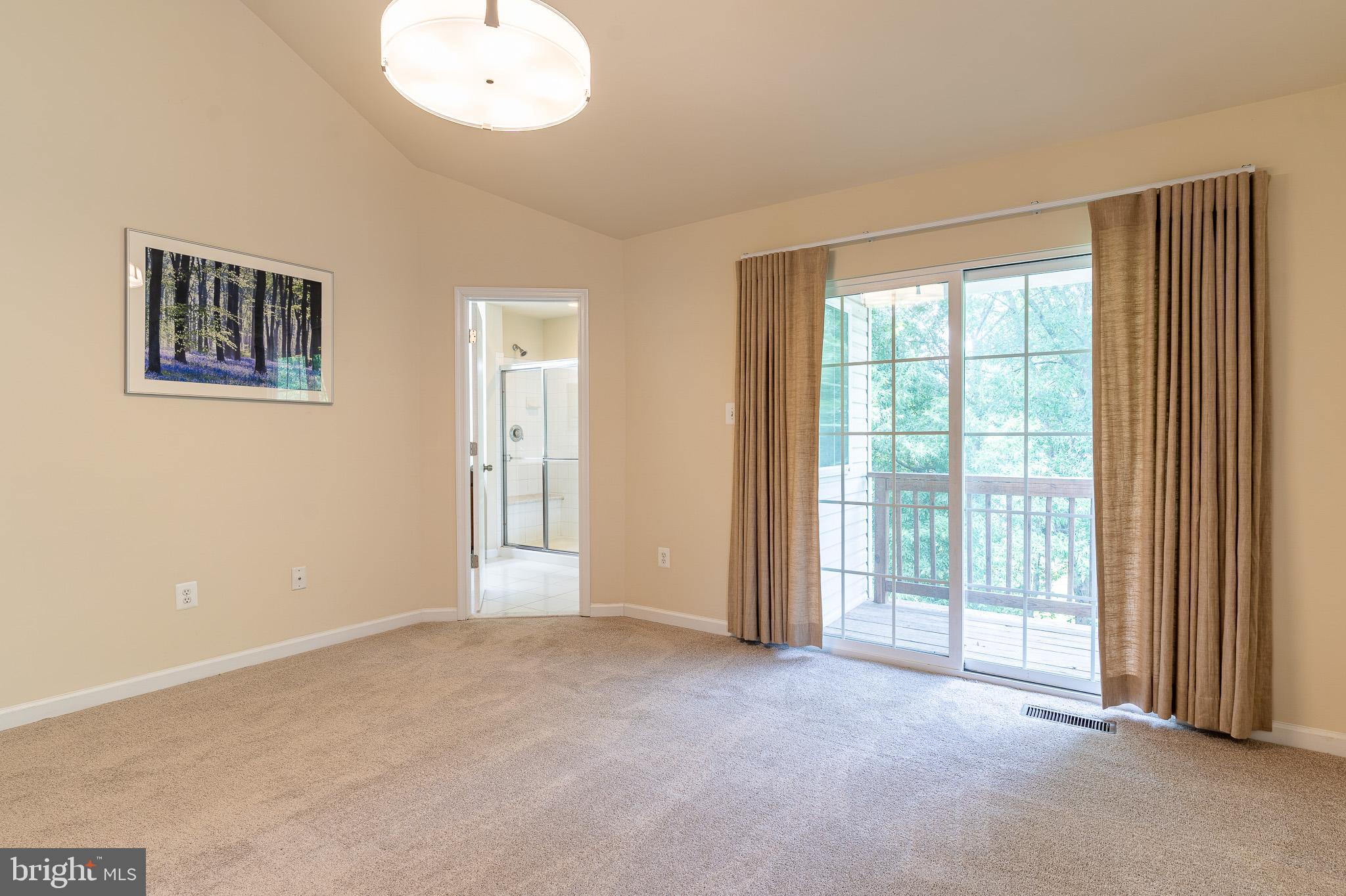 7522 Stonehouse Run Dr