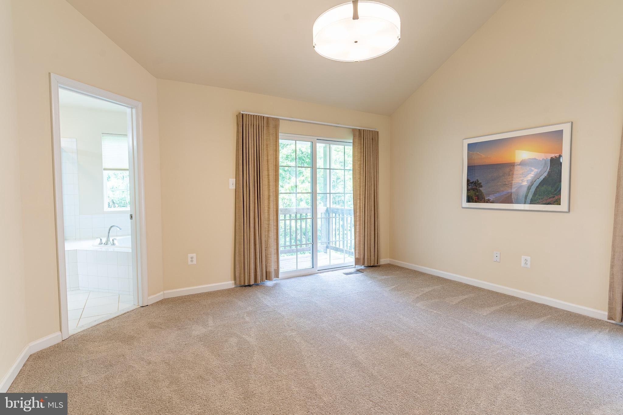 7522 Stonehouse Run Dr