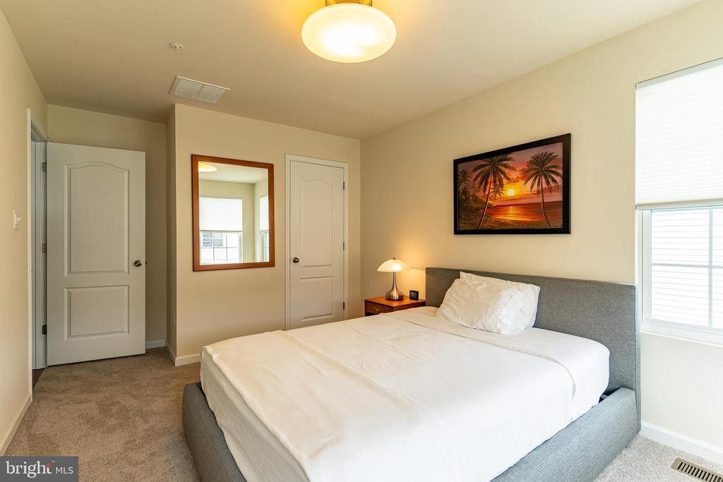 7522 Stonehouse Run Dr
