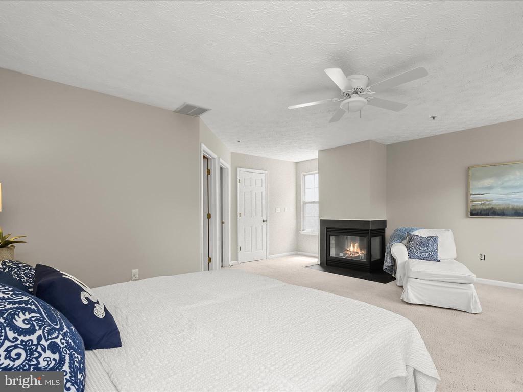 10-G IRONSTONE COURT