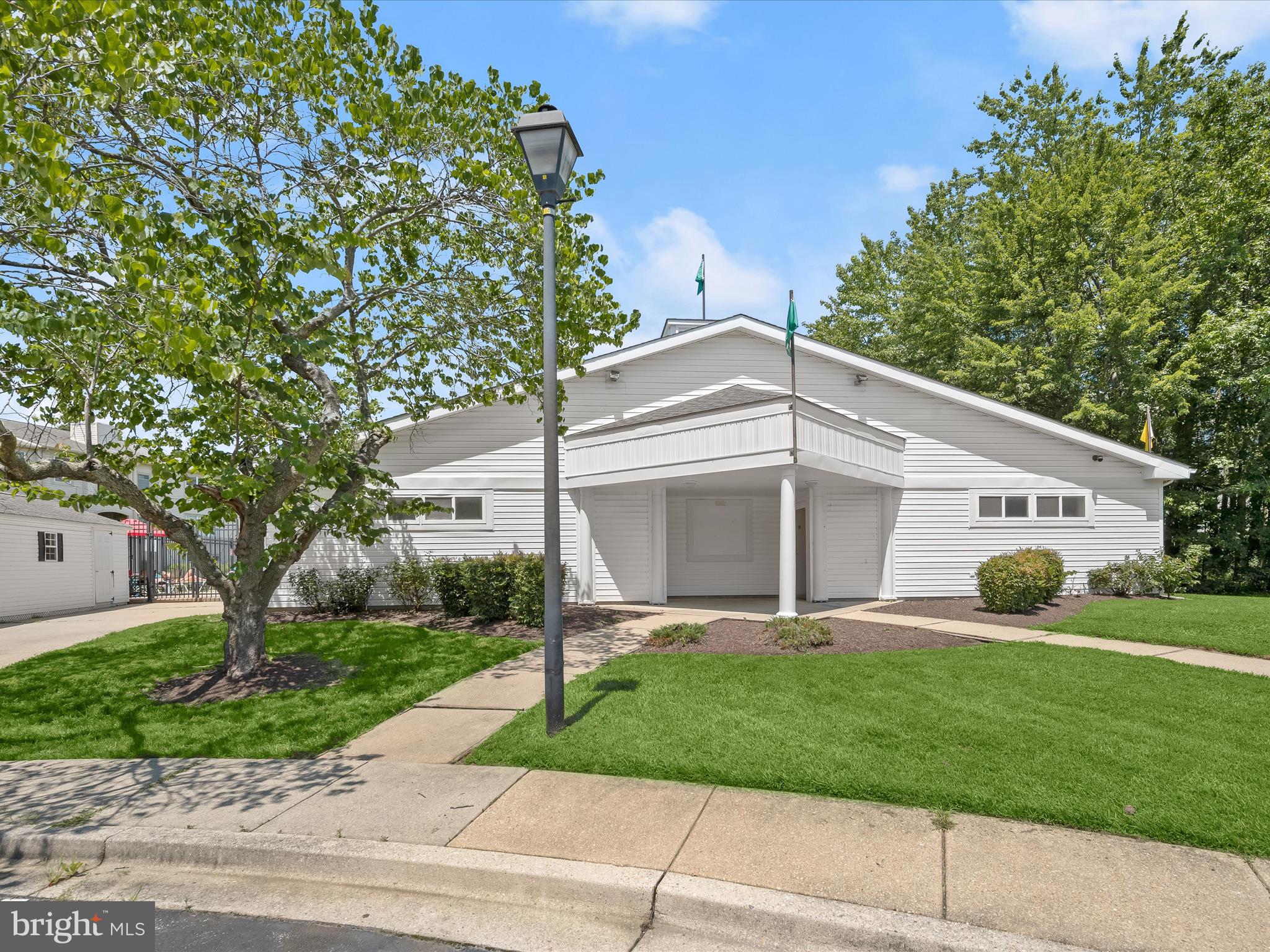 10-G IRONSTONE COURT