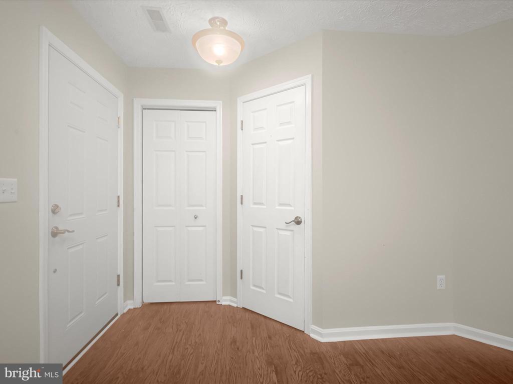 10-G IRONSTONE COURT