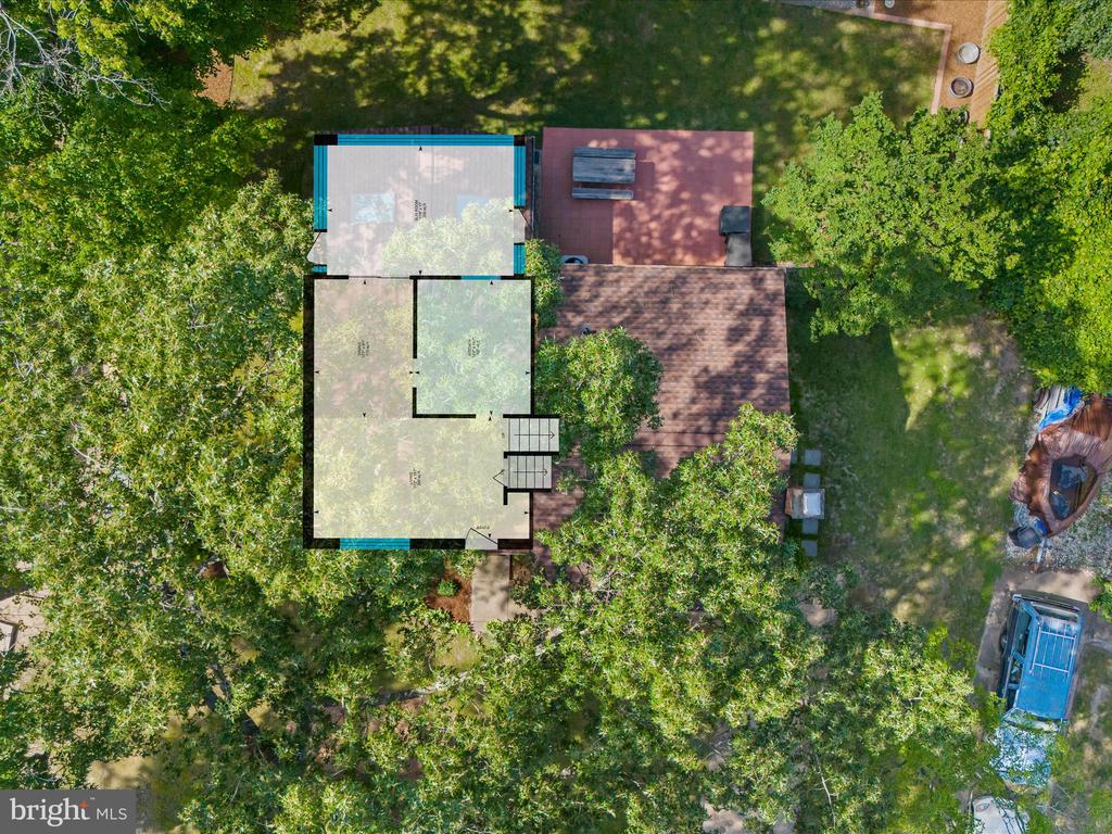 285 Laguna Cir