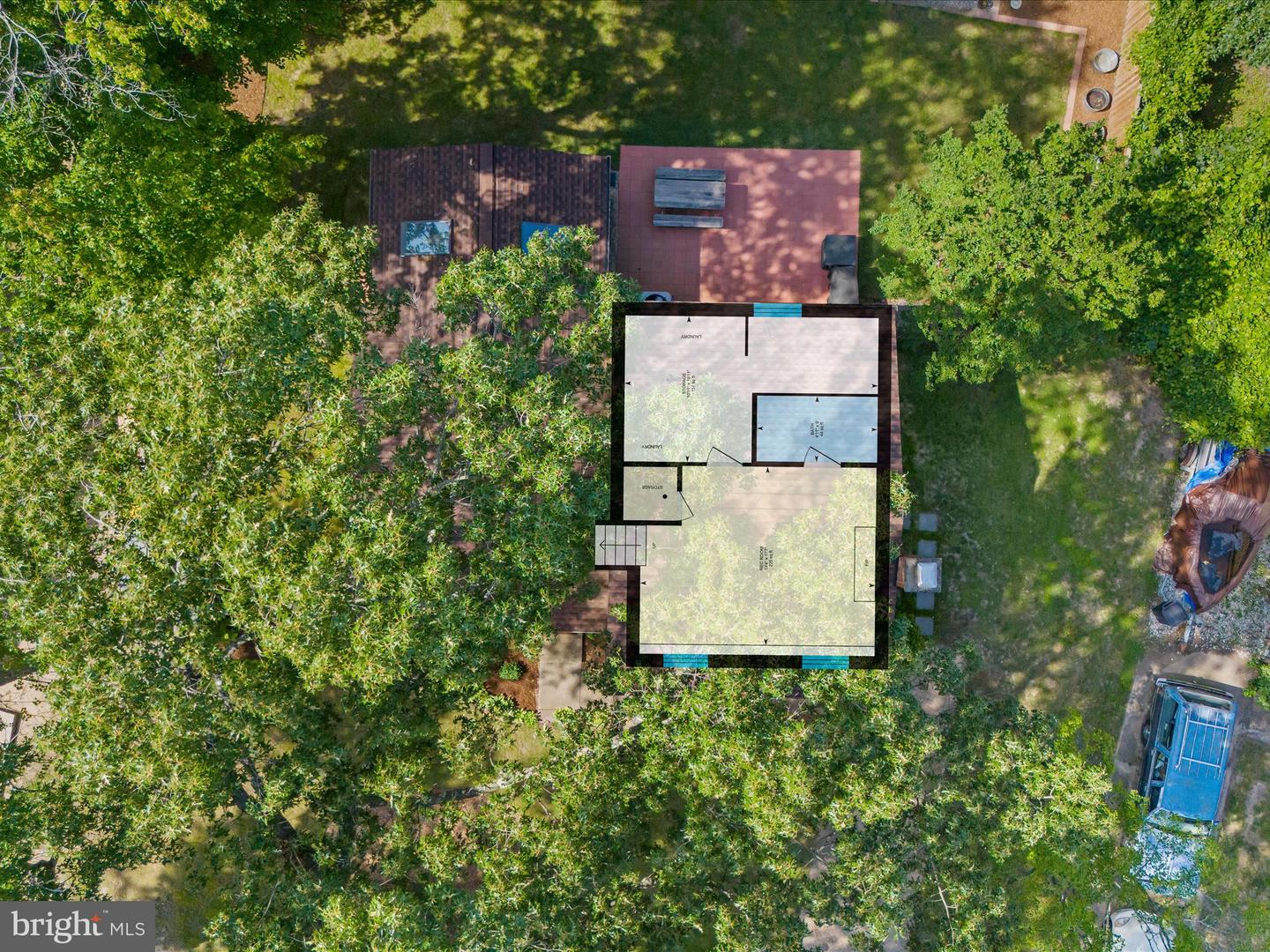285 Laguna Cir