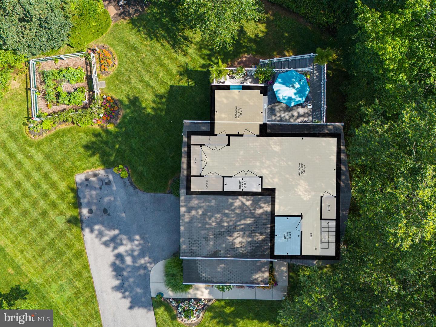 8110 Laurnick Dr