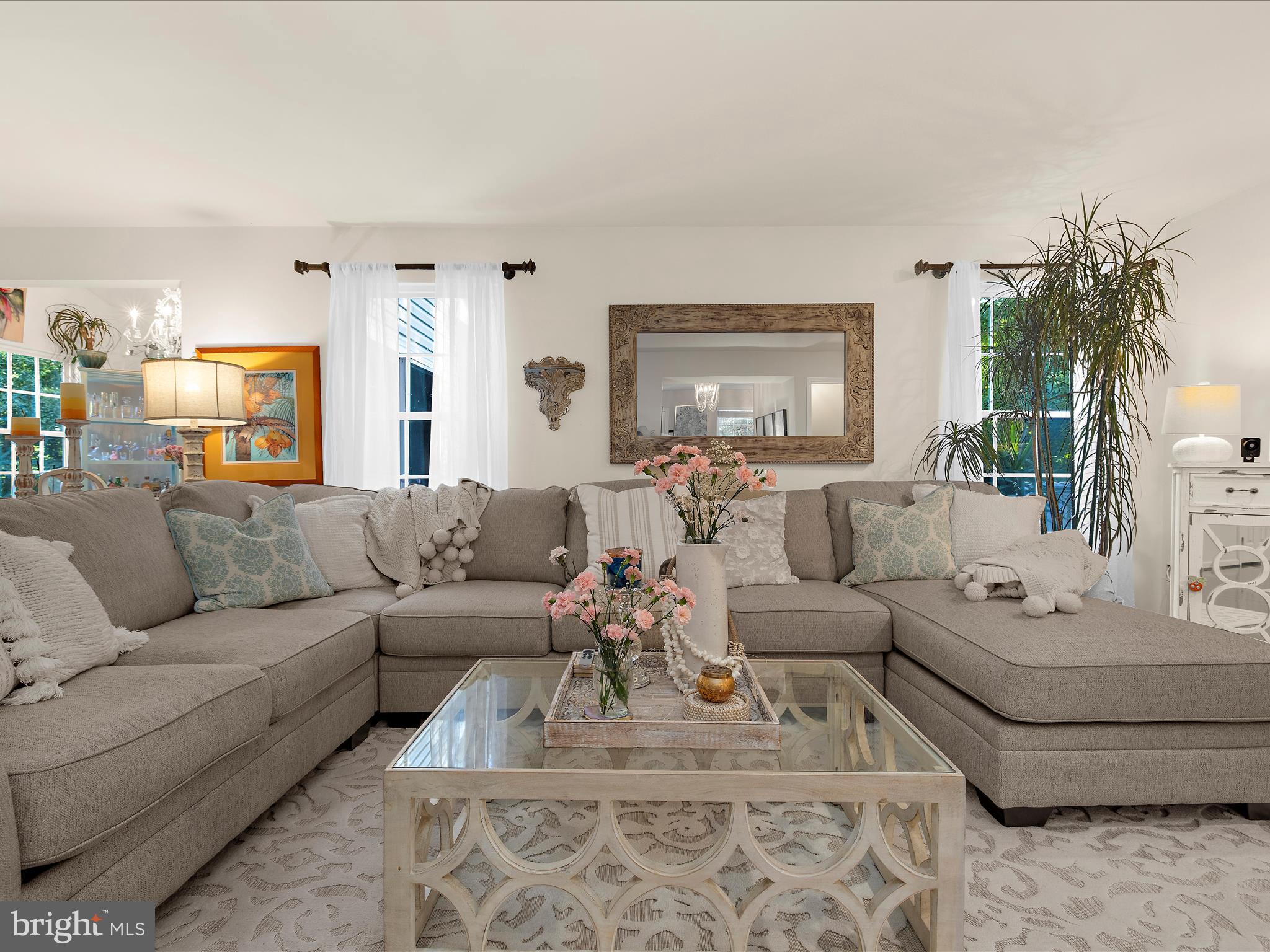 8110 Laurnick Dr