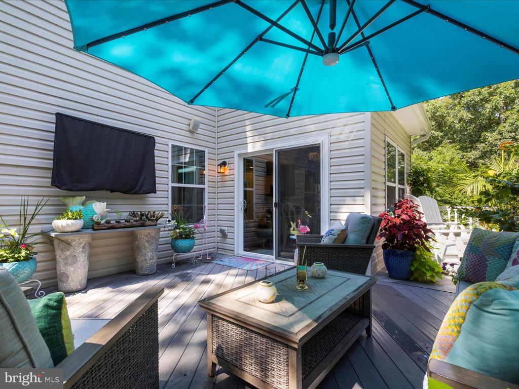 8110 Laurnick Dr