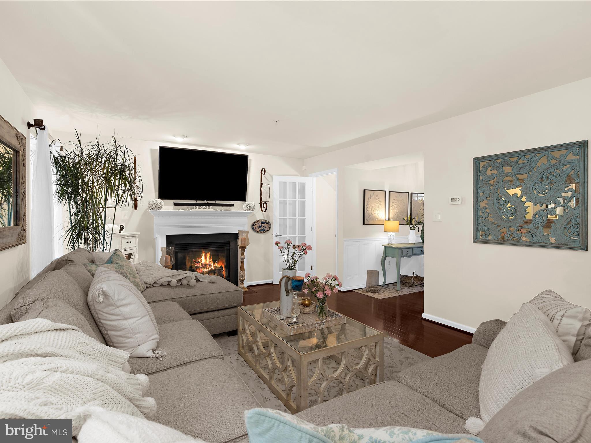 8110 Laurnick Dr