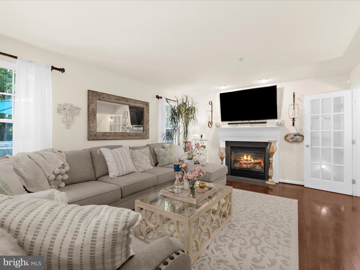 8110 Laurnick Dr