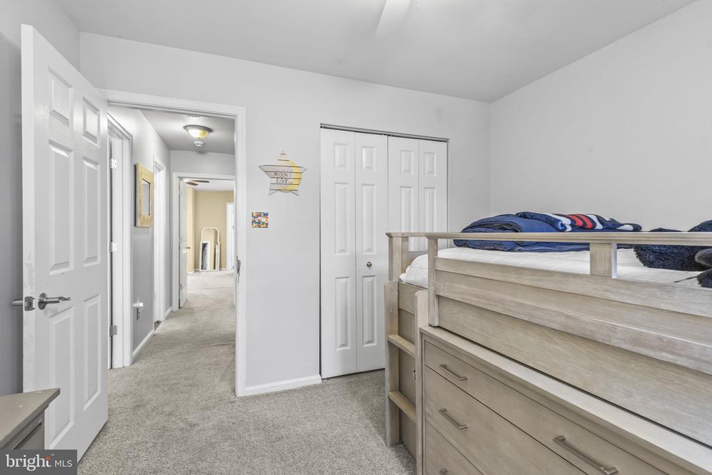204 BRAXTON WAY 204