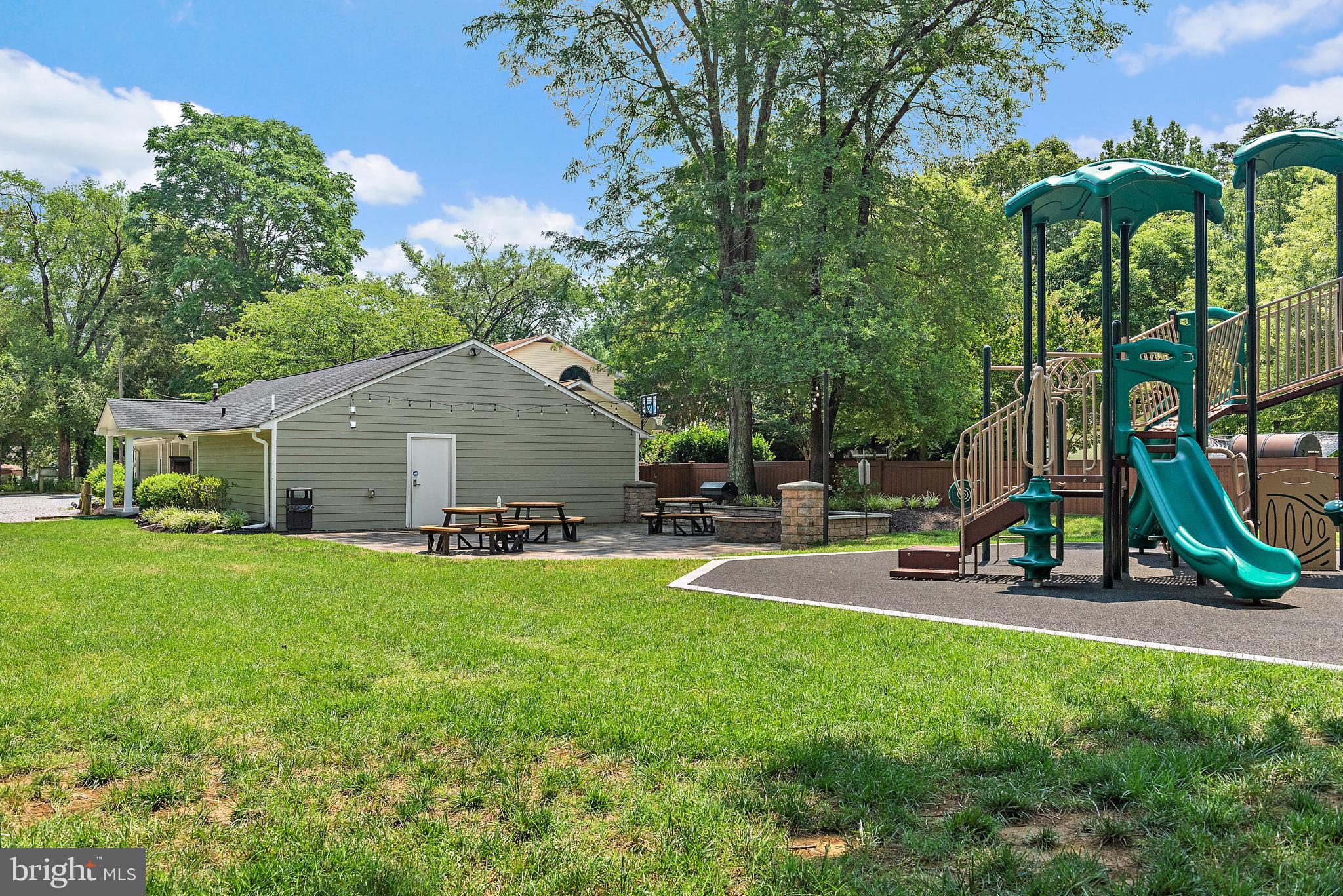 793 BRACKLEY ROAD