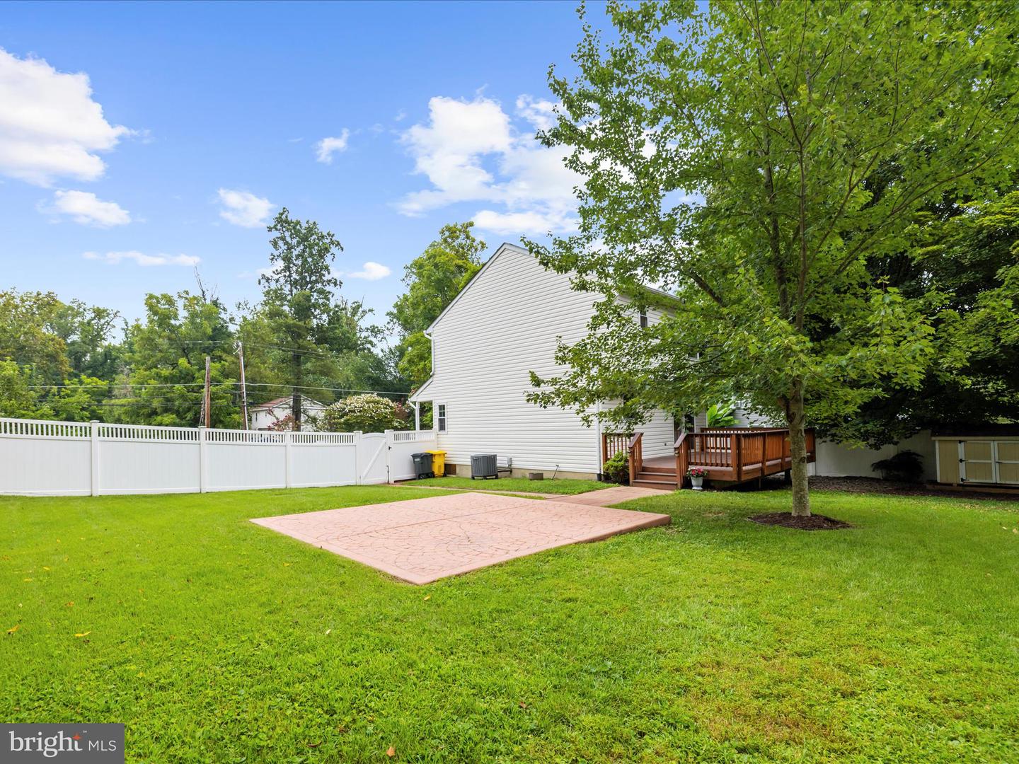 387 Hall Rd