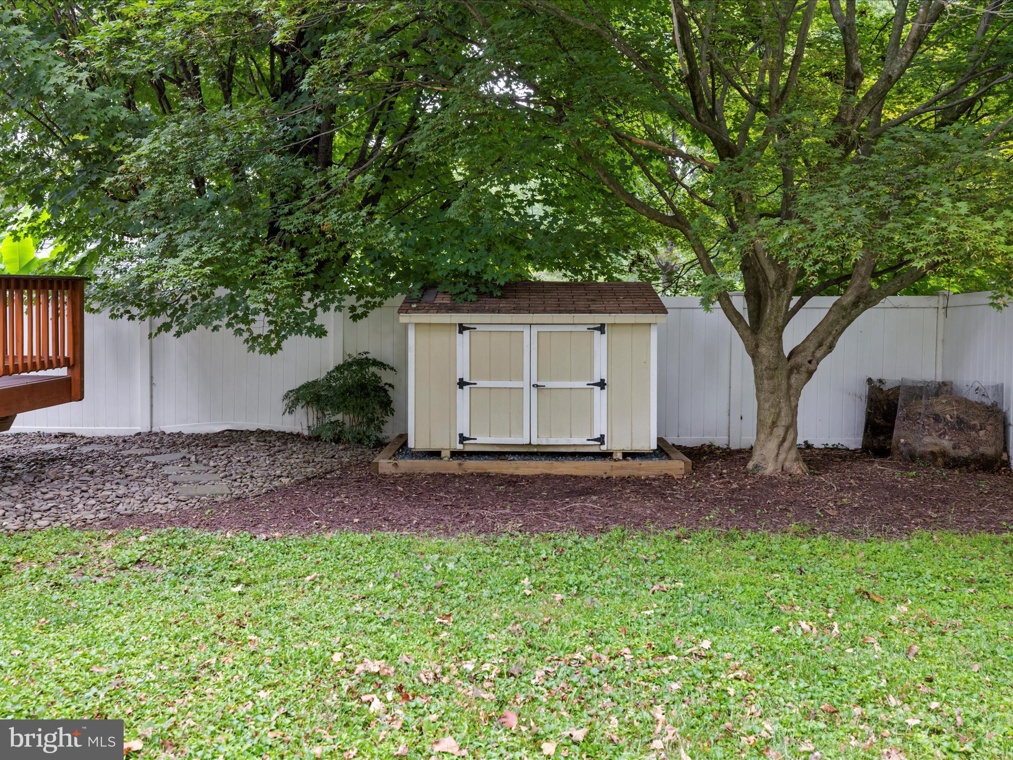 387 Hall Rd