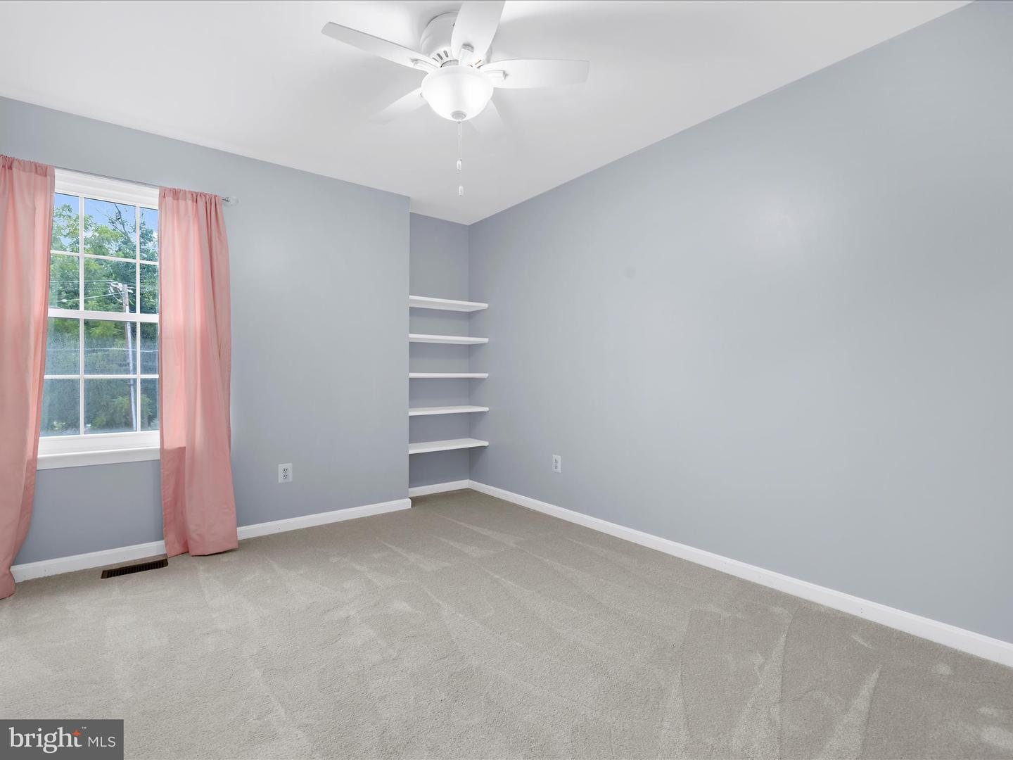 387 Hall Rd