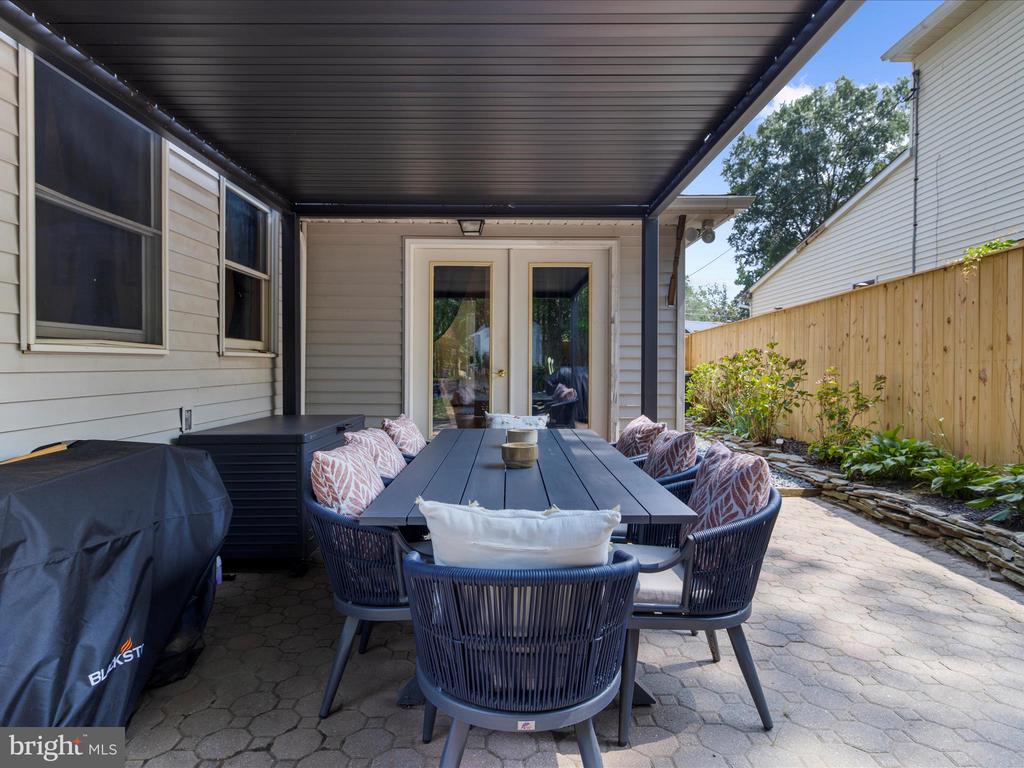770 Dividing Rd