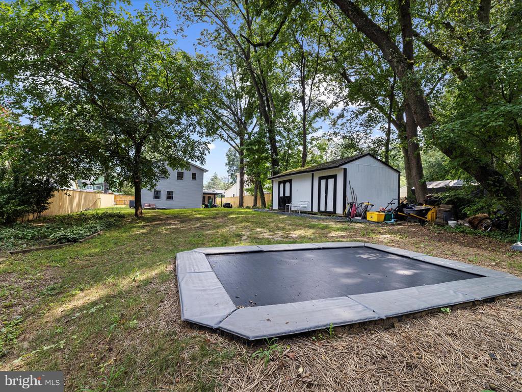 770 Dividing Rd