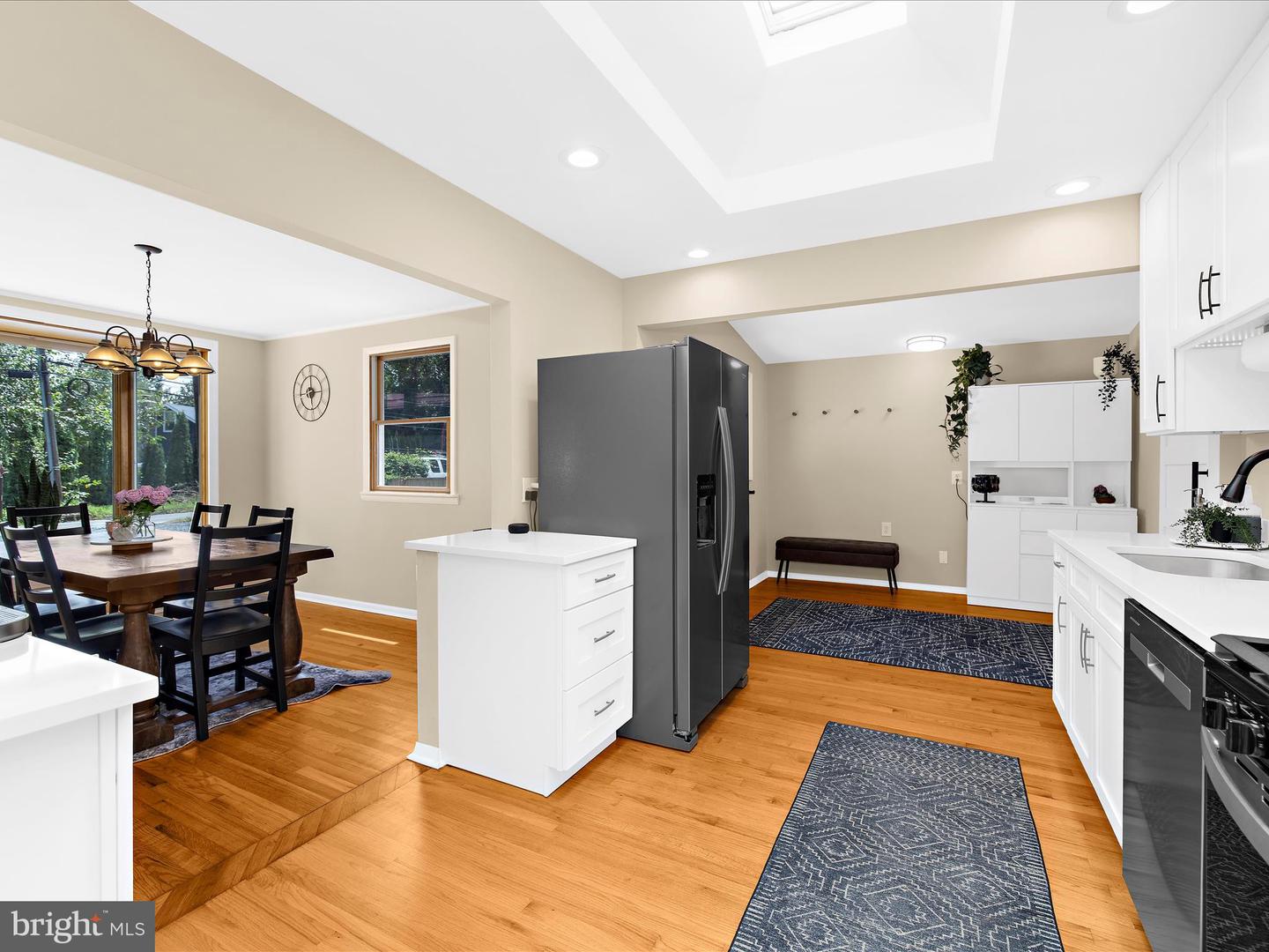 770 Dividing Rd