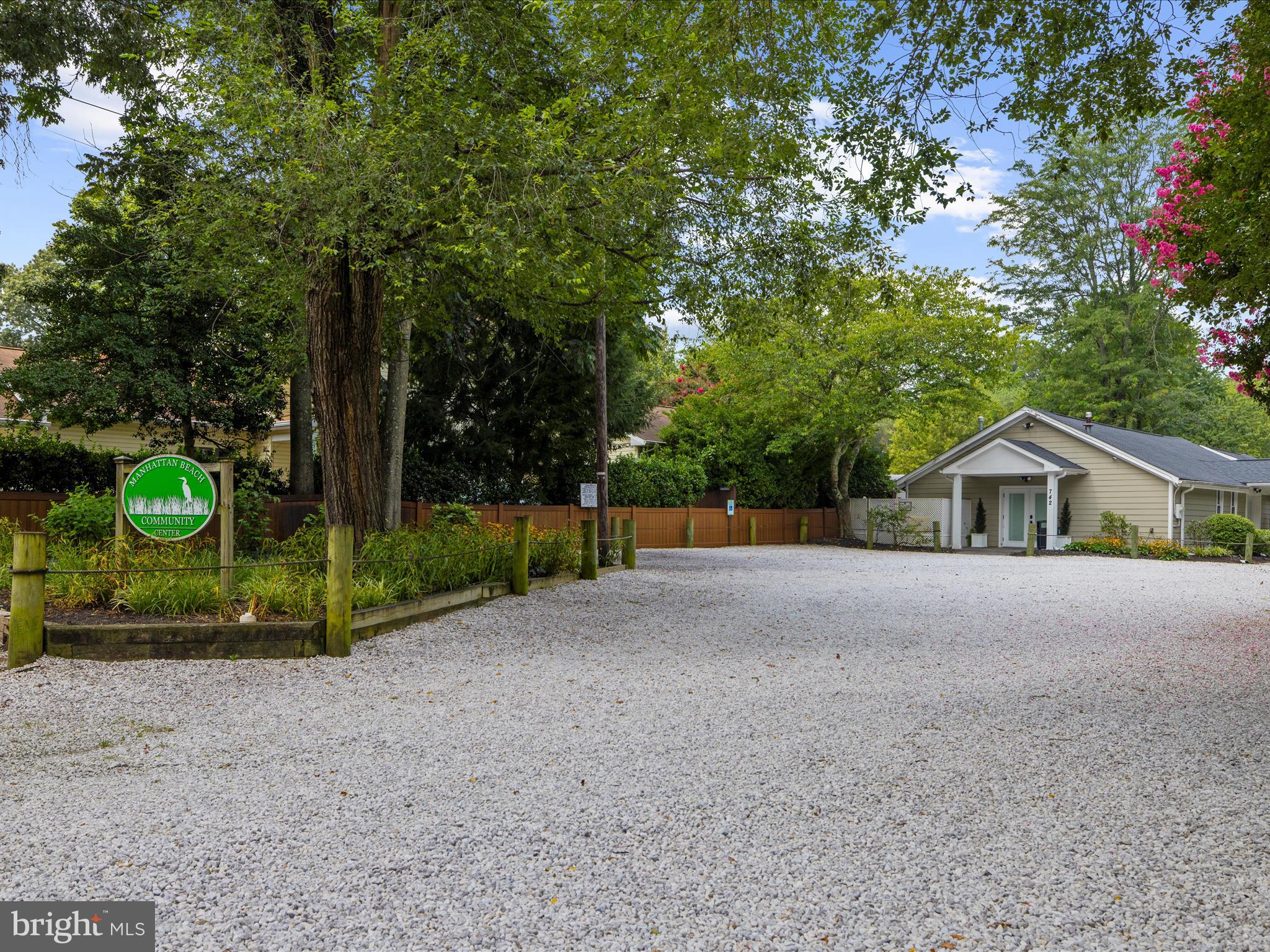 770 Dividing Rd