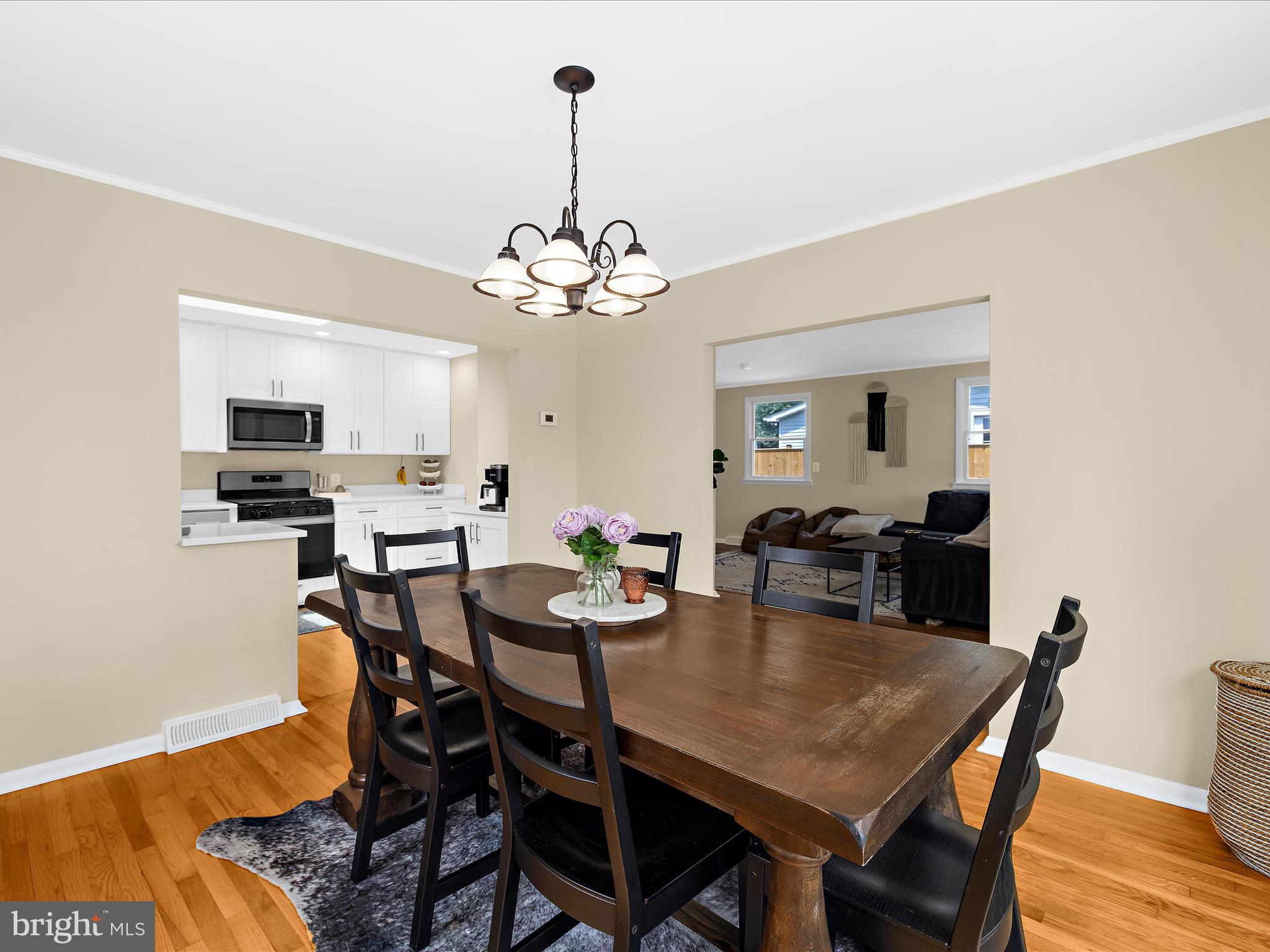 770 Dividing Rd