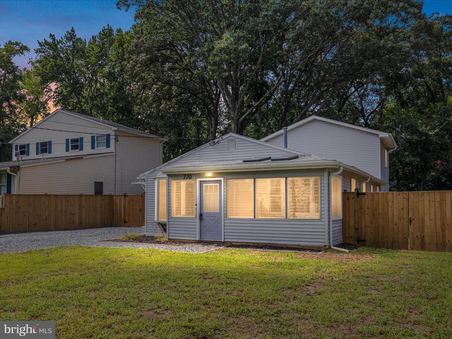 770 Dividing Rd