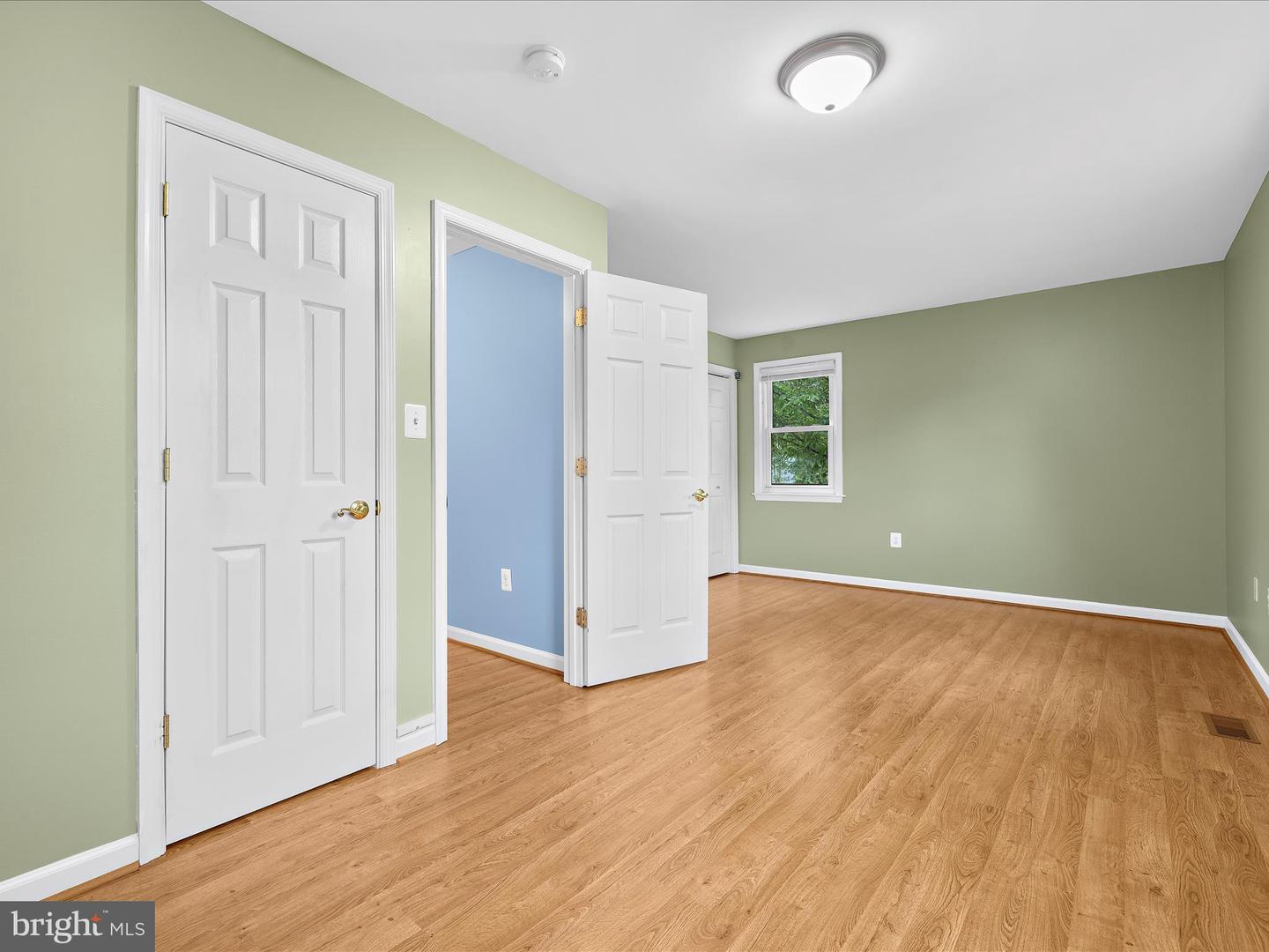 89 Creekview Ct