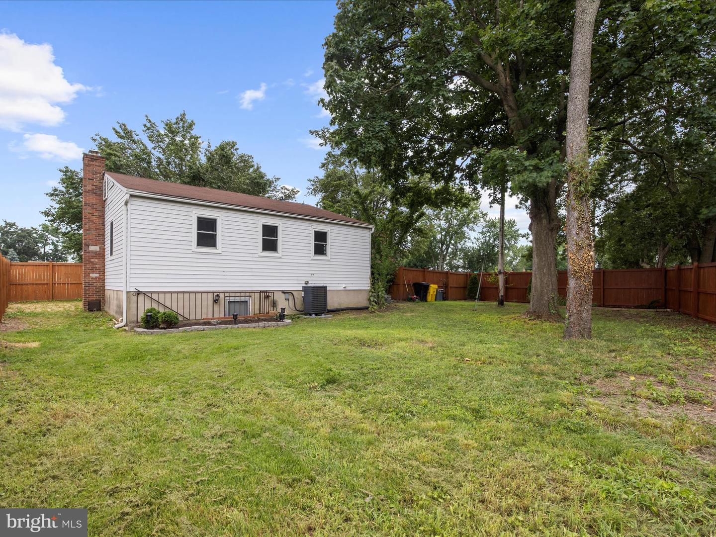 89 Creekview Ct
