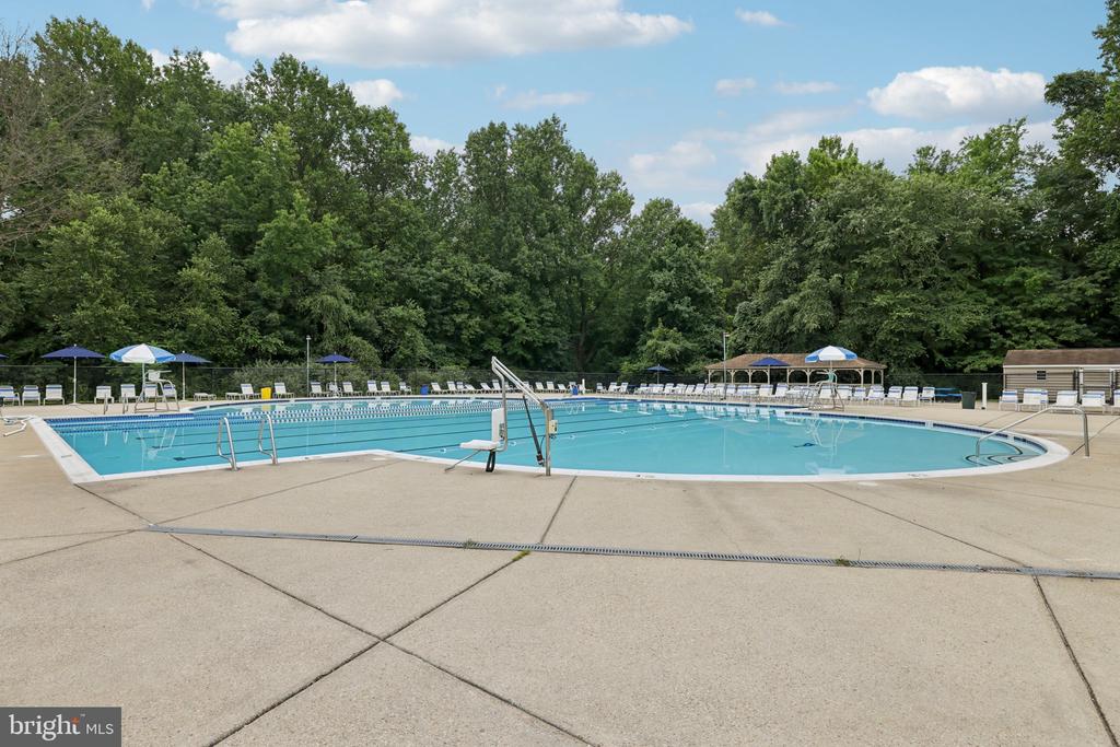 2489 REVERE COURT 34-A