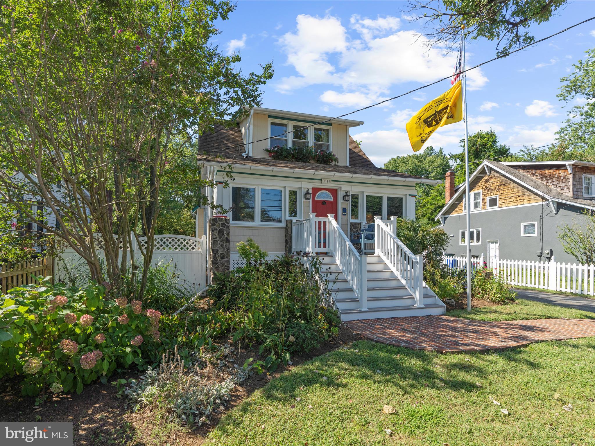 1115 TYLER AVENUE
