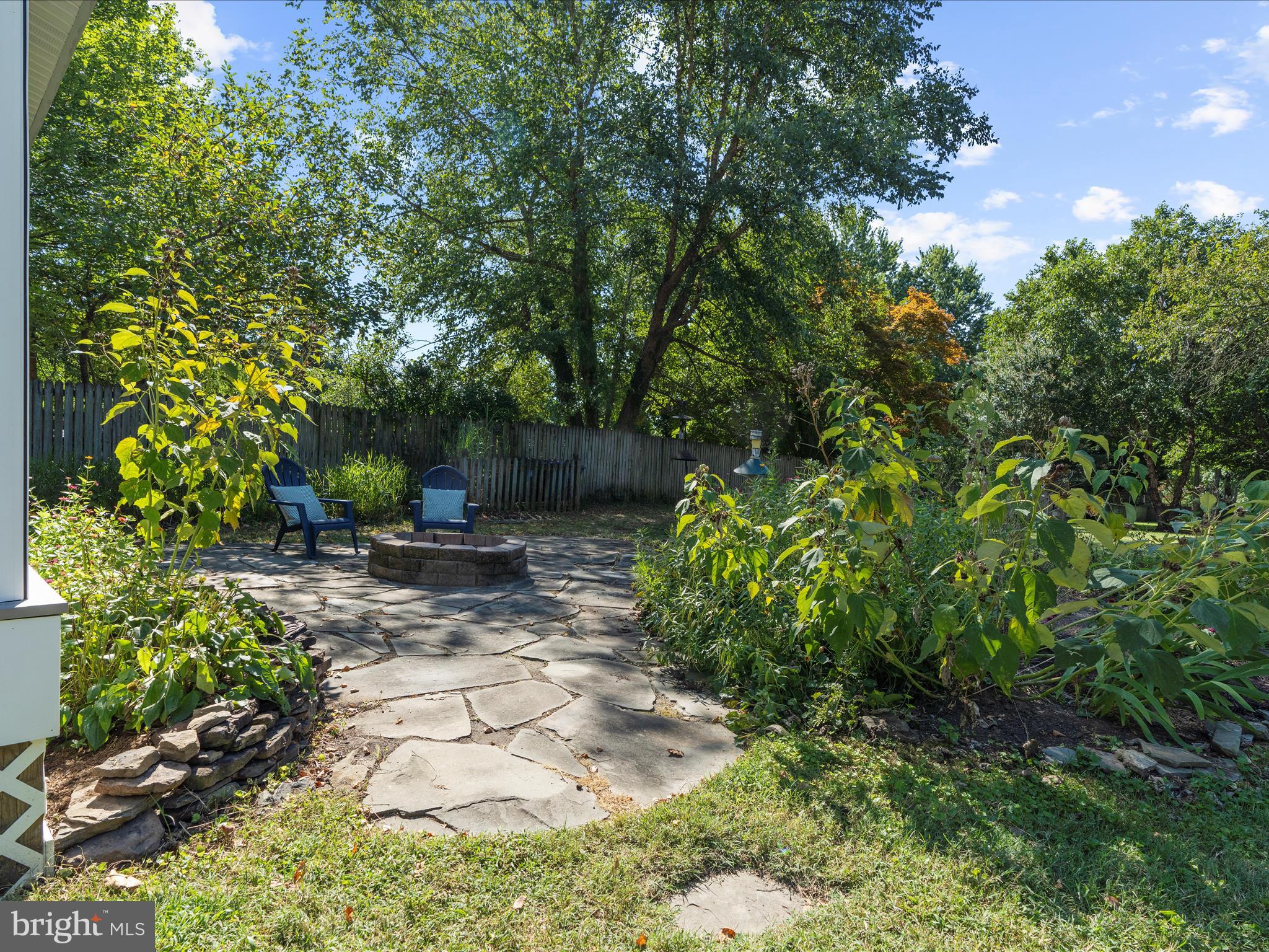 1115 TYLER AVENUE