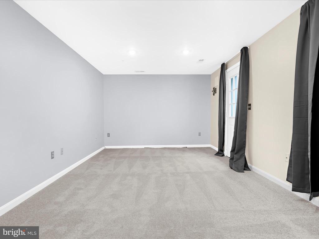 116 LANGDON FARM CIRCLE