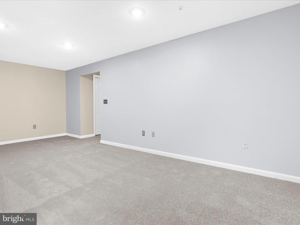 116 LANGDON FARM CIRCLE