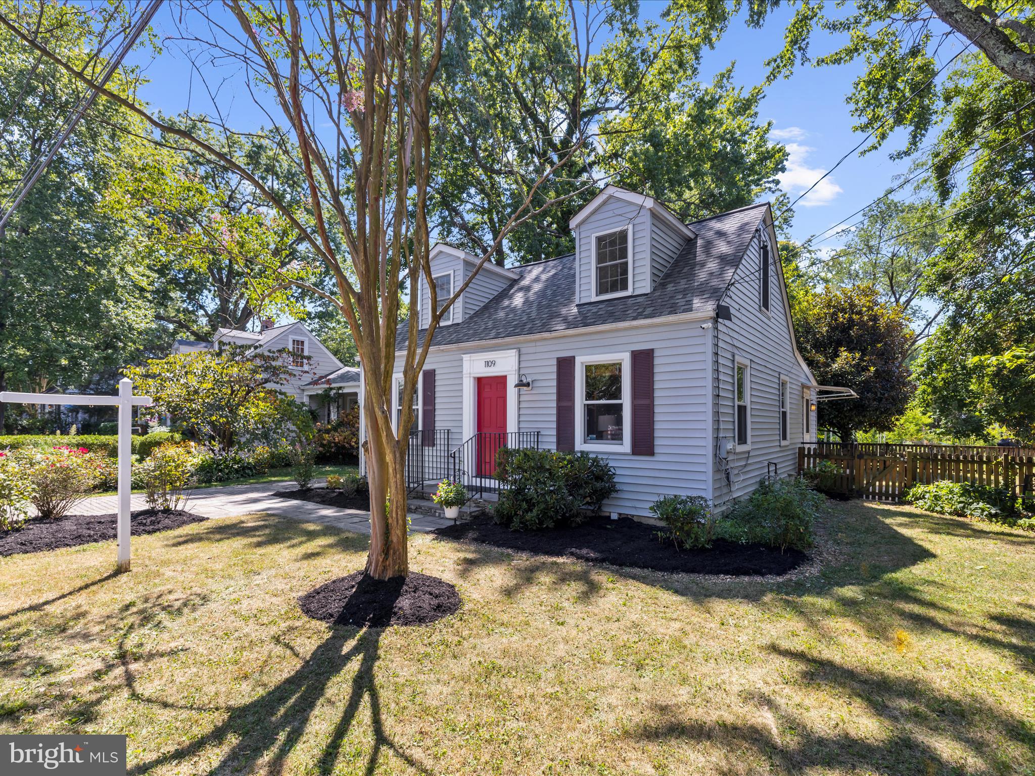 1109 VAN BUREN STREET