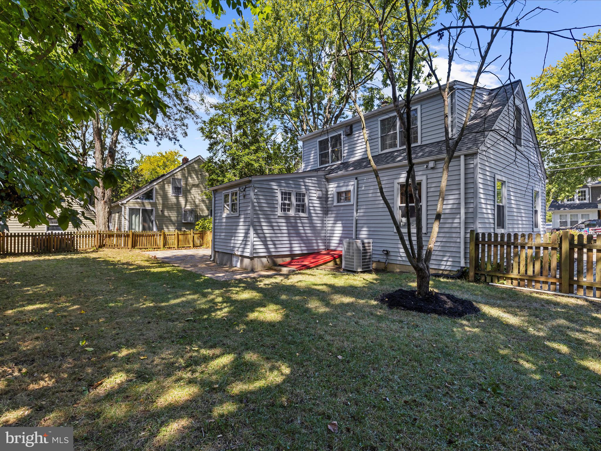 1109 VAN BUREN STREET