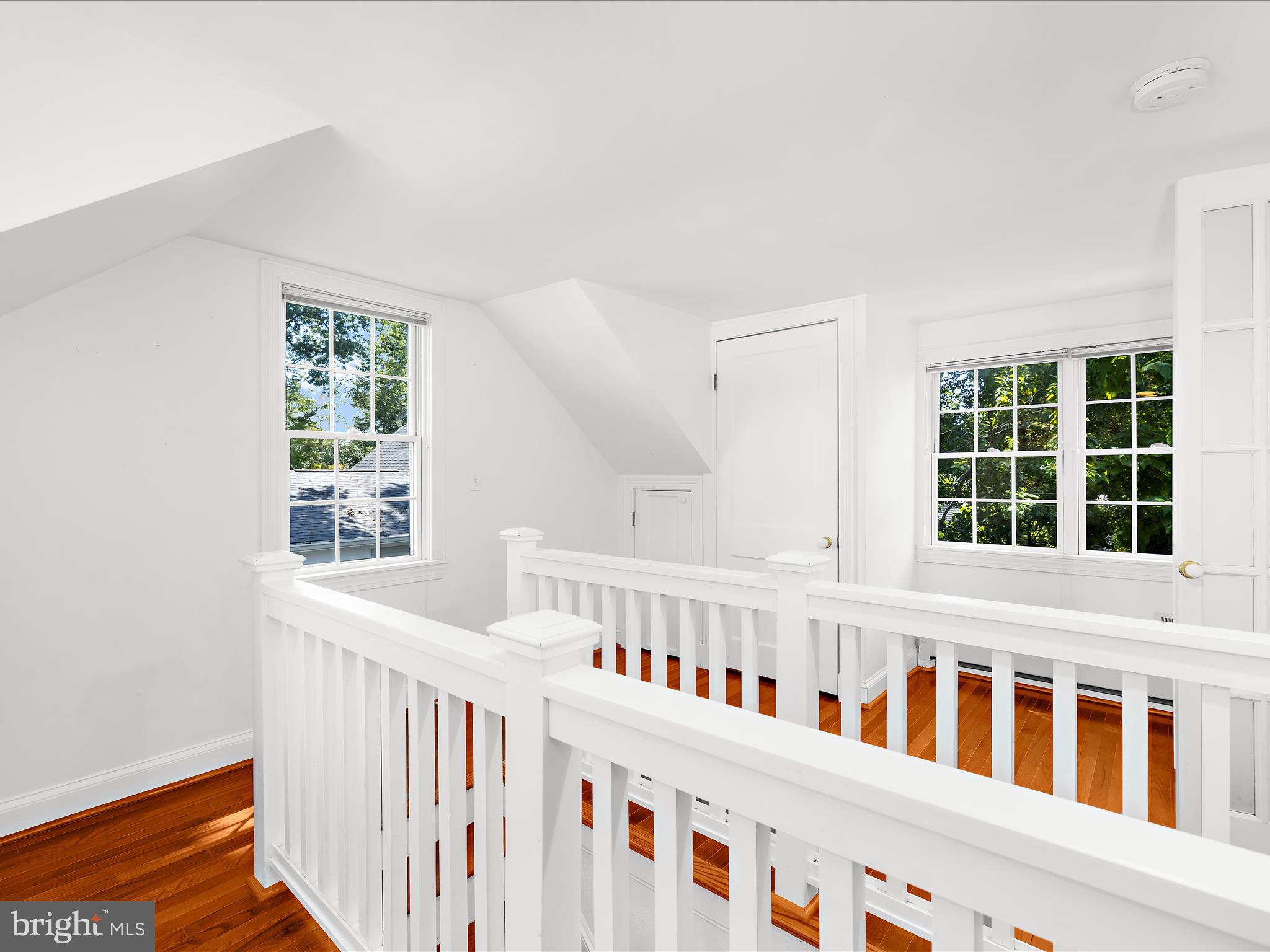 1109 VAN BUREN STREET