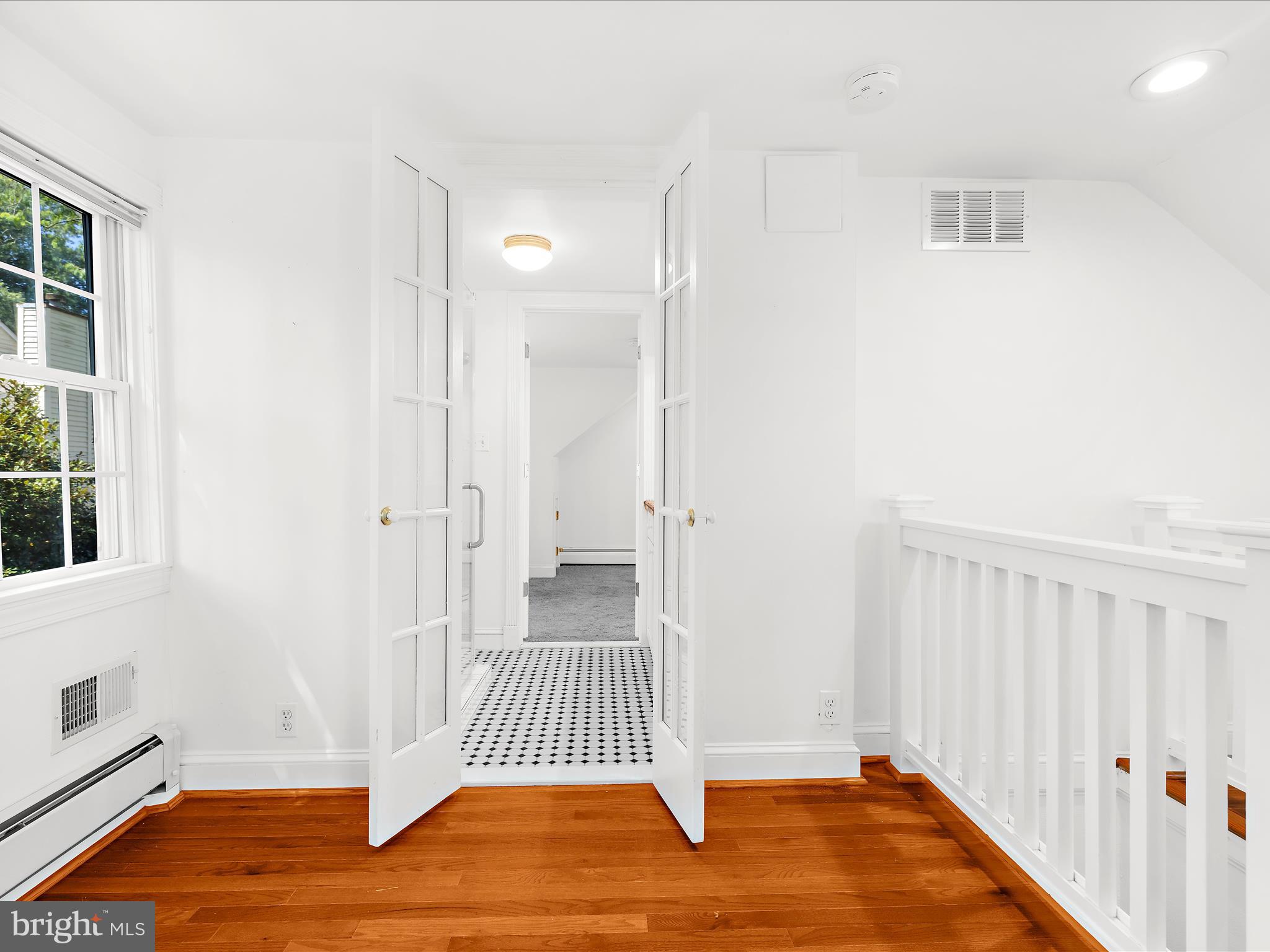 1109 VAN BUREN STREET