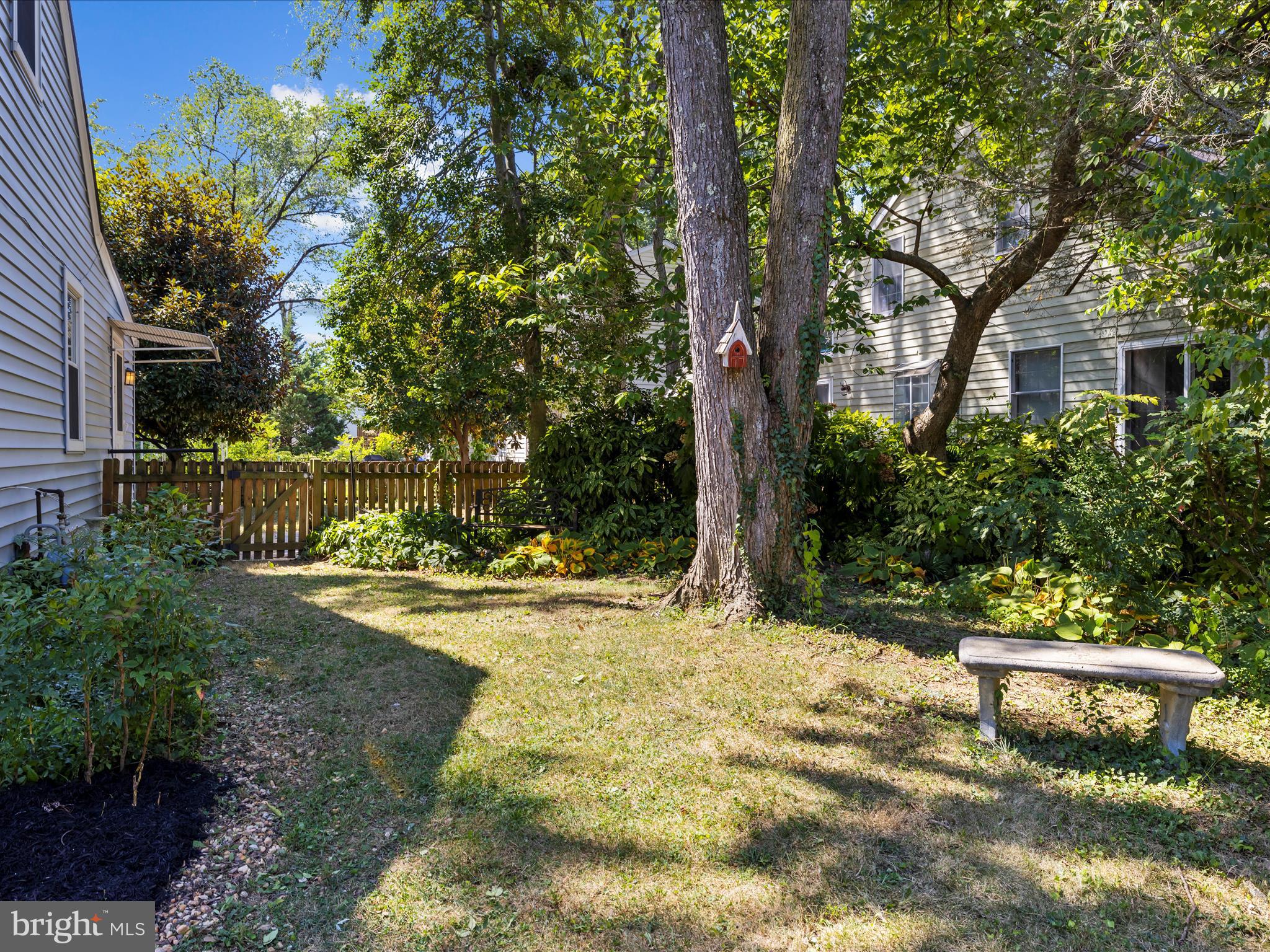 1109 VAN BUREN STREET