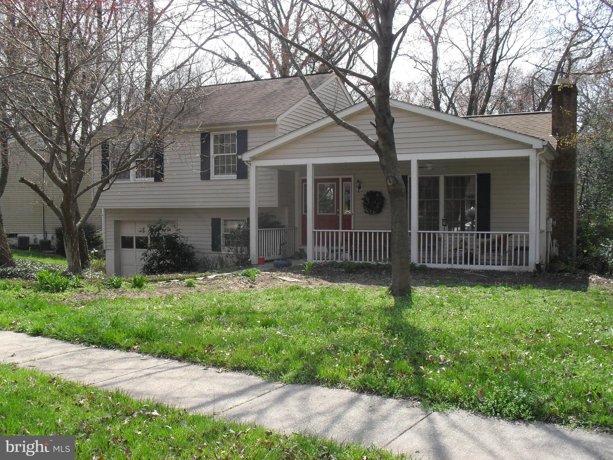 212 NEWPORT DRIVE