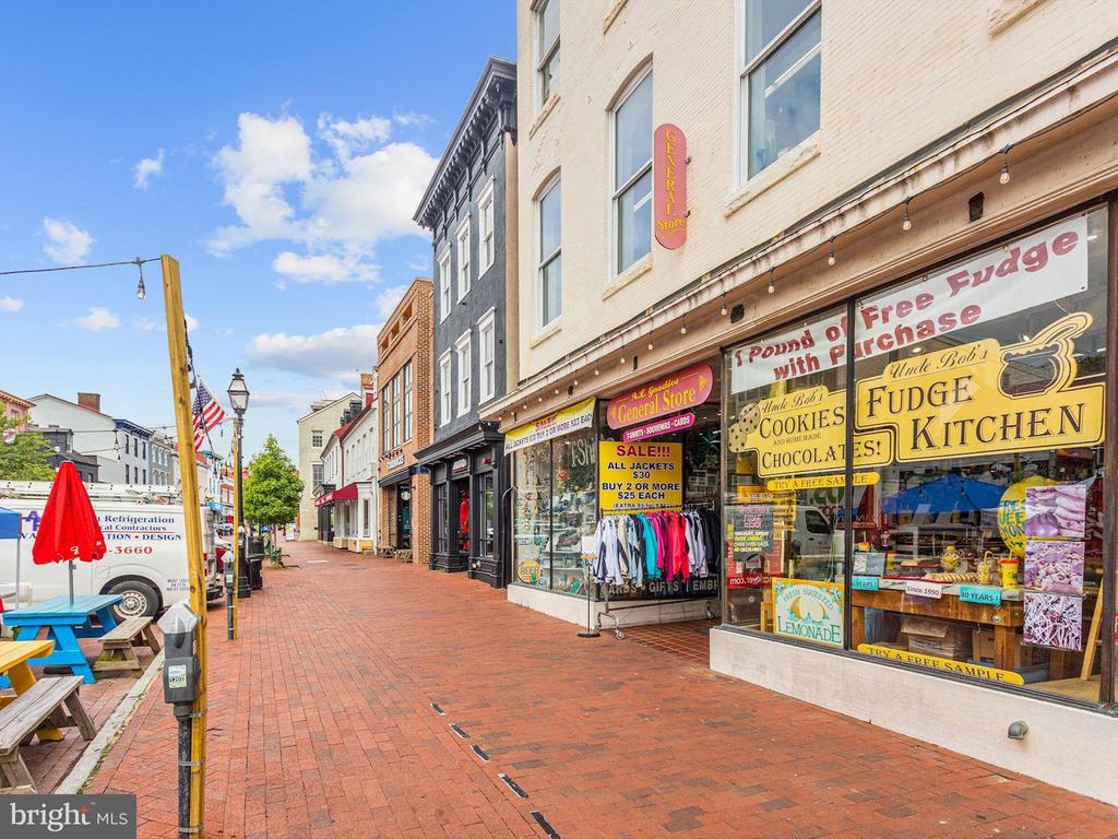 141 WEST STREET 403