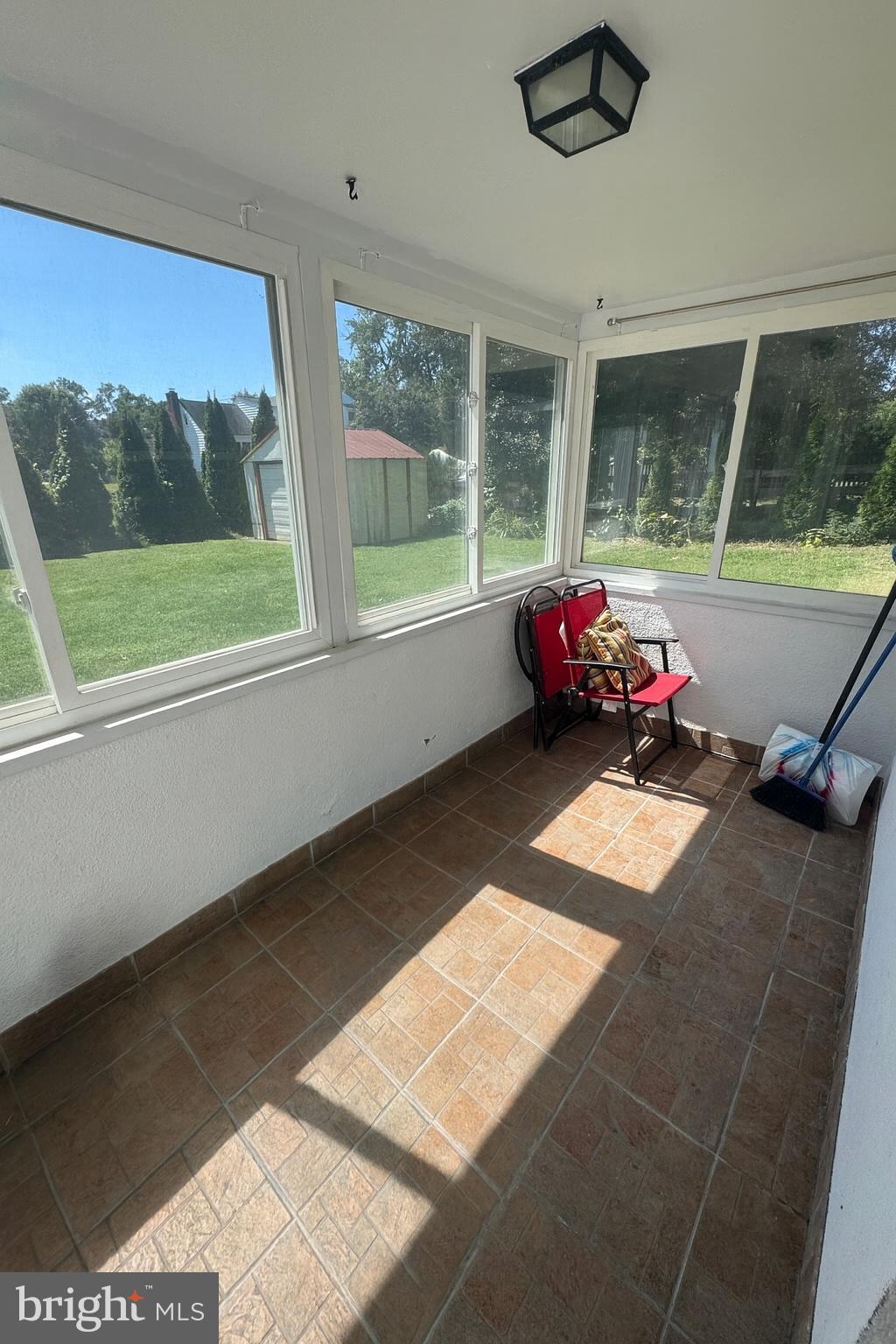 871 HIGHLAND AVENUE UNIT B