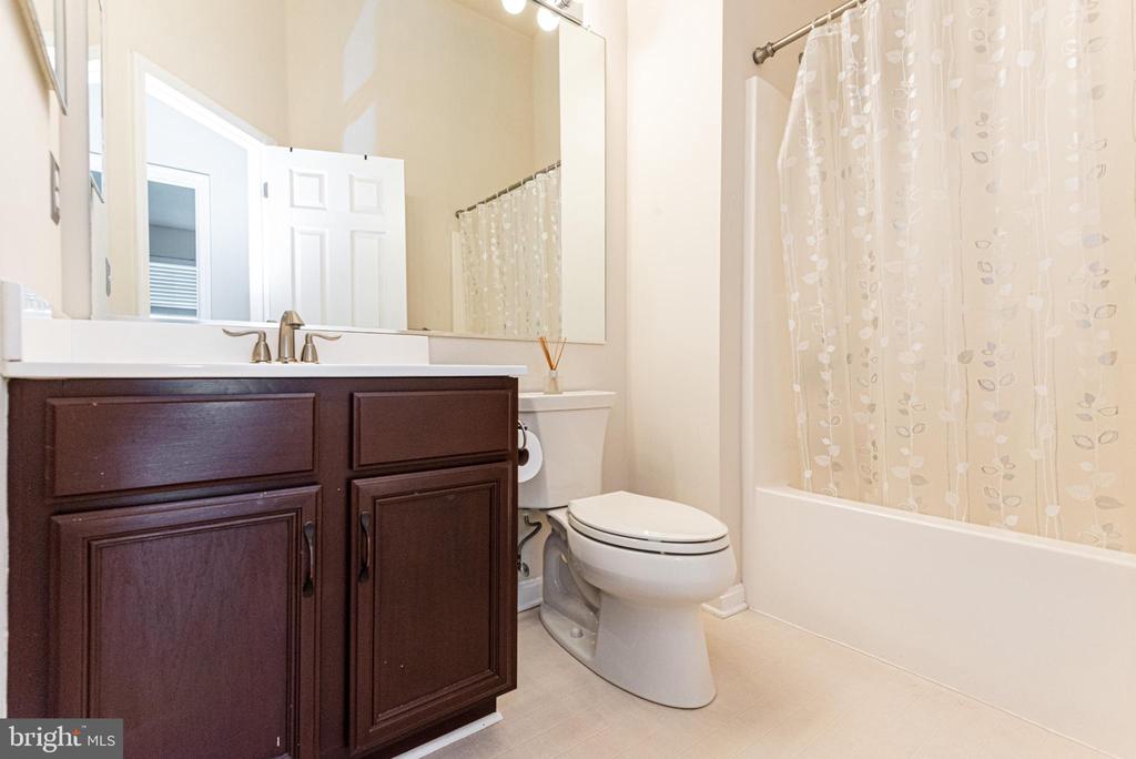 146 QUIET WATERS PLACE