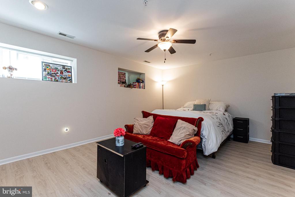 146 QUIET WATERS PLACE