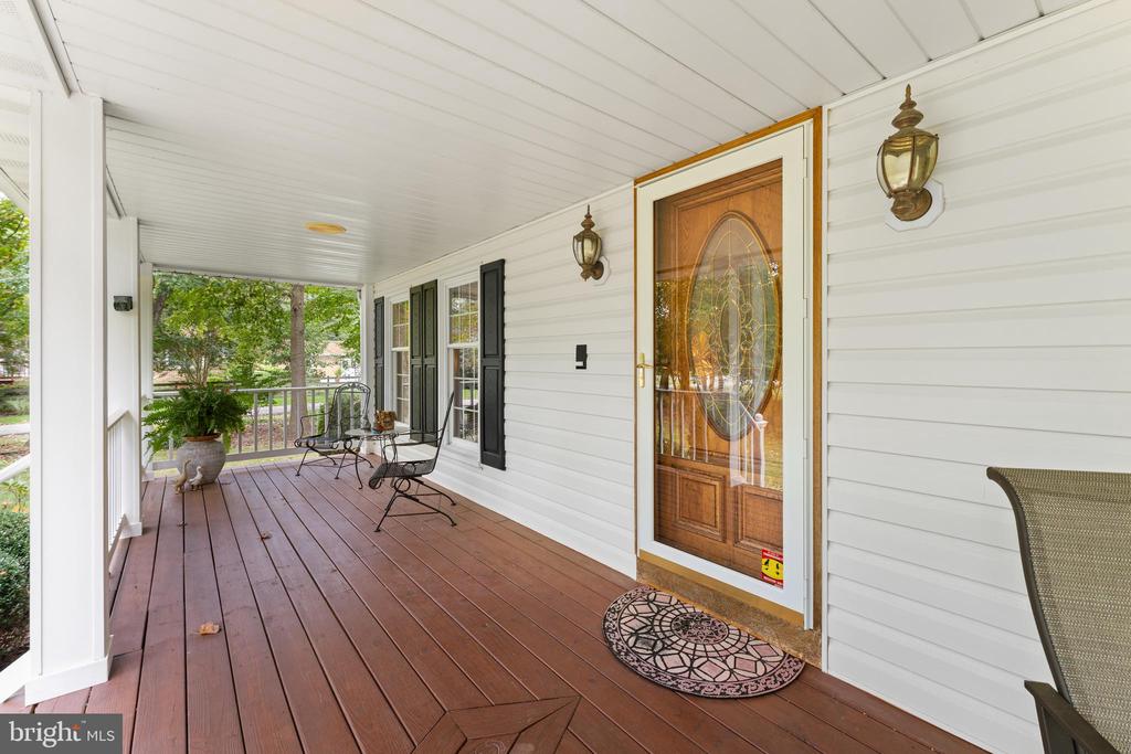 1433 GILBERT ROAD