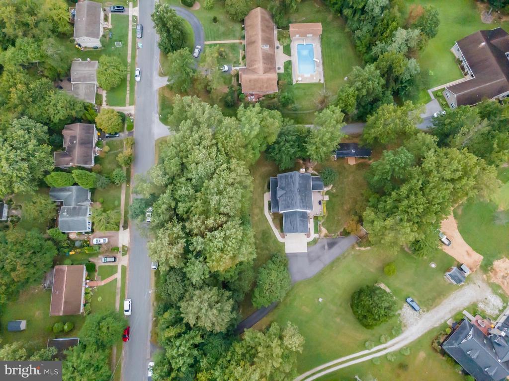 1433 GILBERT ROAD