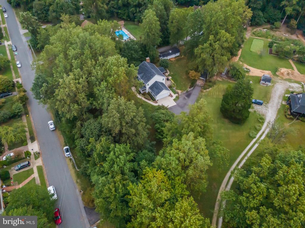 1433 GILBERT ROAD