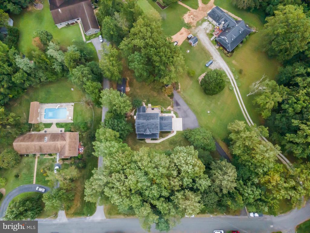 1433 GILBERT ROAD