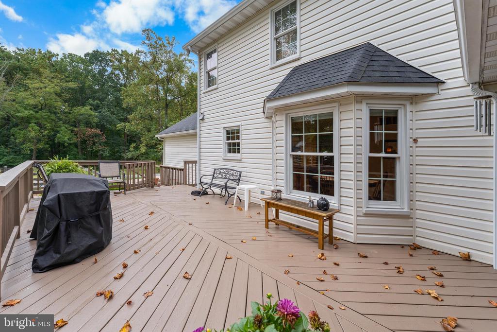 1433 GILBERT ROAD