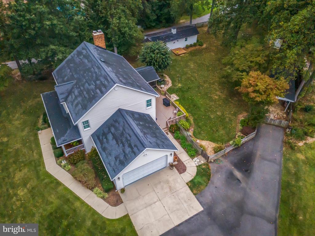 1433 GILBERT ROAD