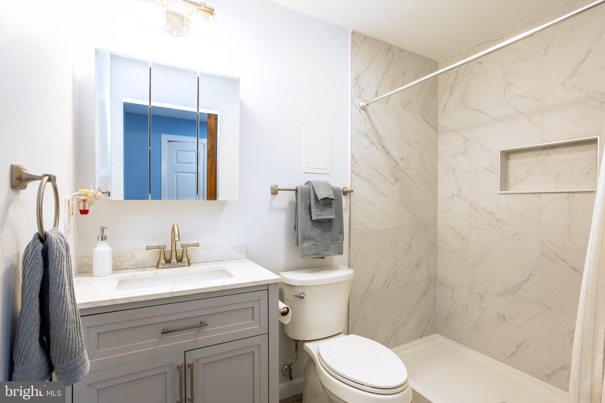 1583 STAR PINE DRIVE